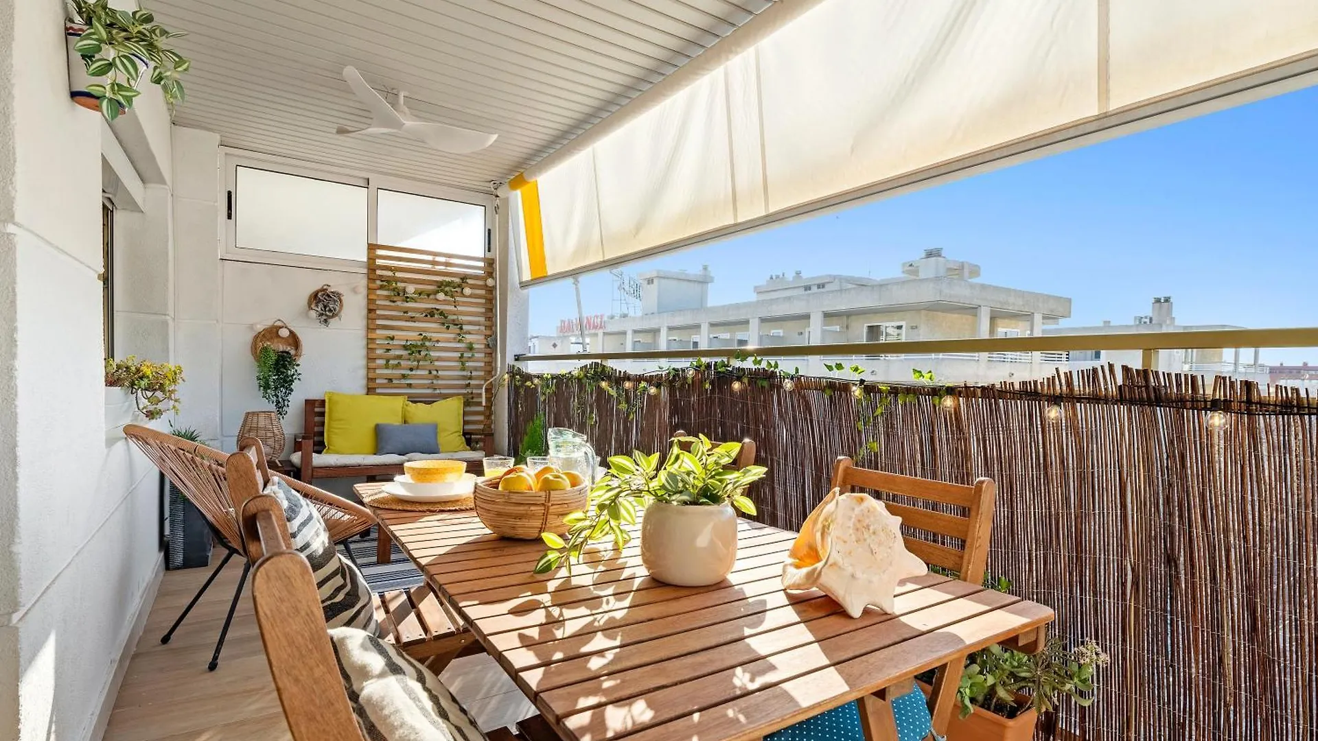 Salou Apt A 300M Playa,Portaventura, Parking, Piscina,Wi-Fi